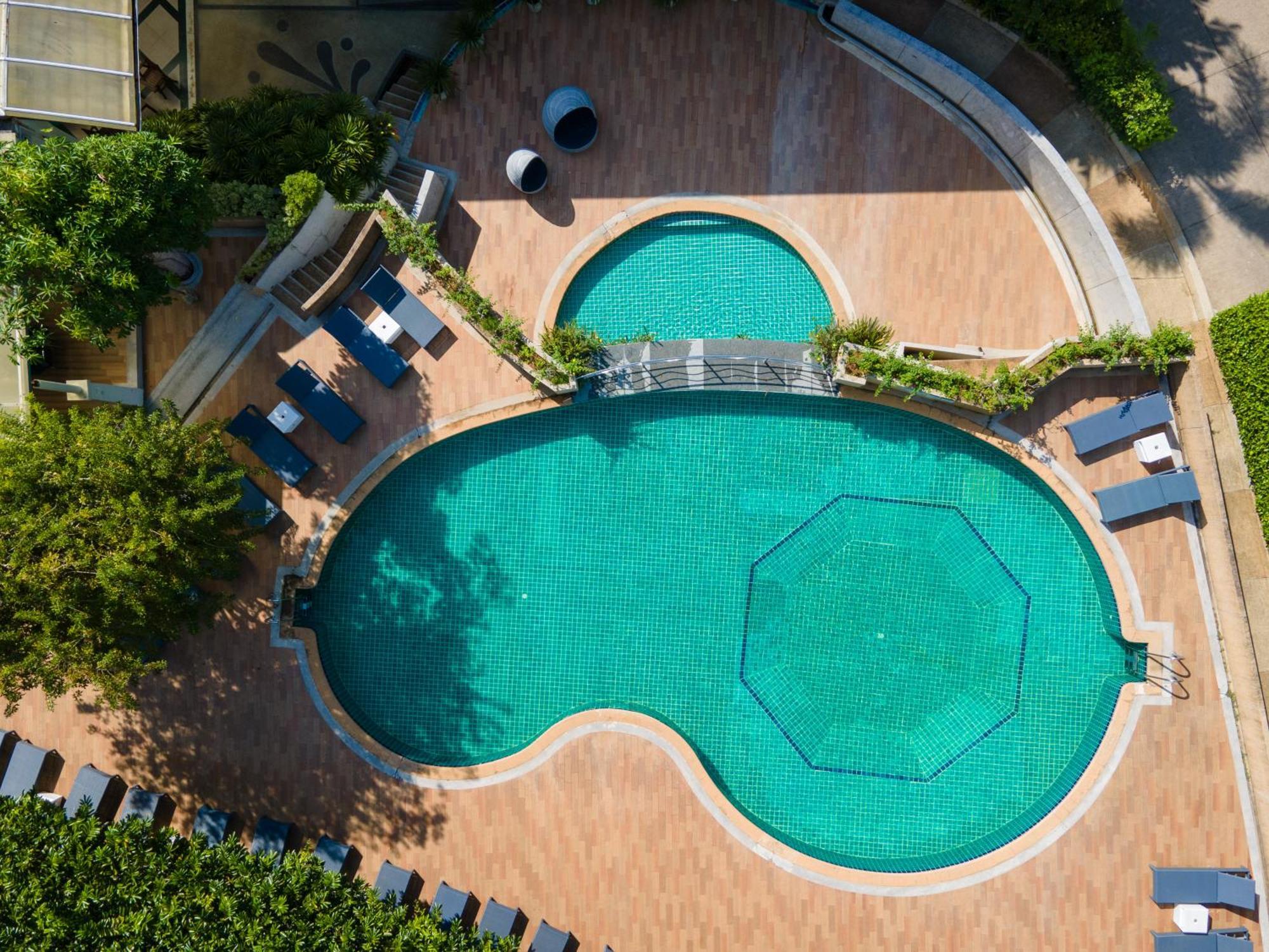 Wake Up Aonang Hotel Ao Nang Exterior photo