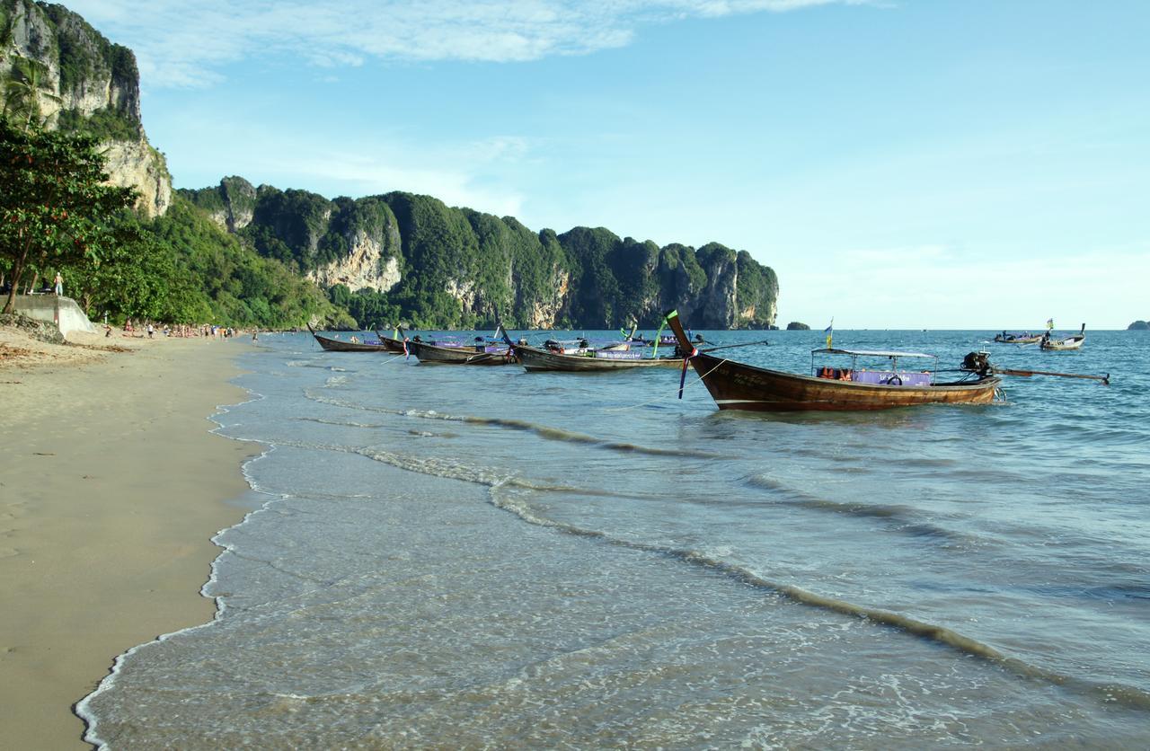 Wake Up Aonang Hotel Ao Nang Exterior photo